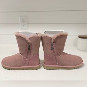 UGG Pink Winter Boots with Zipper